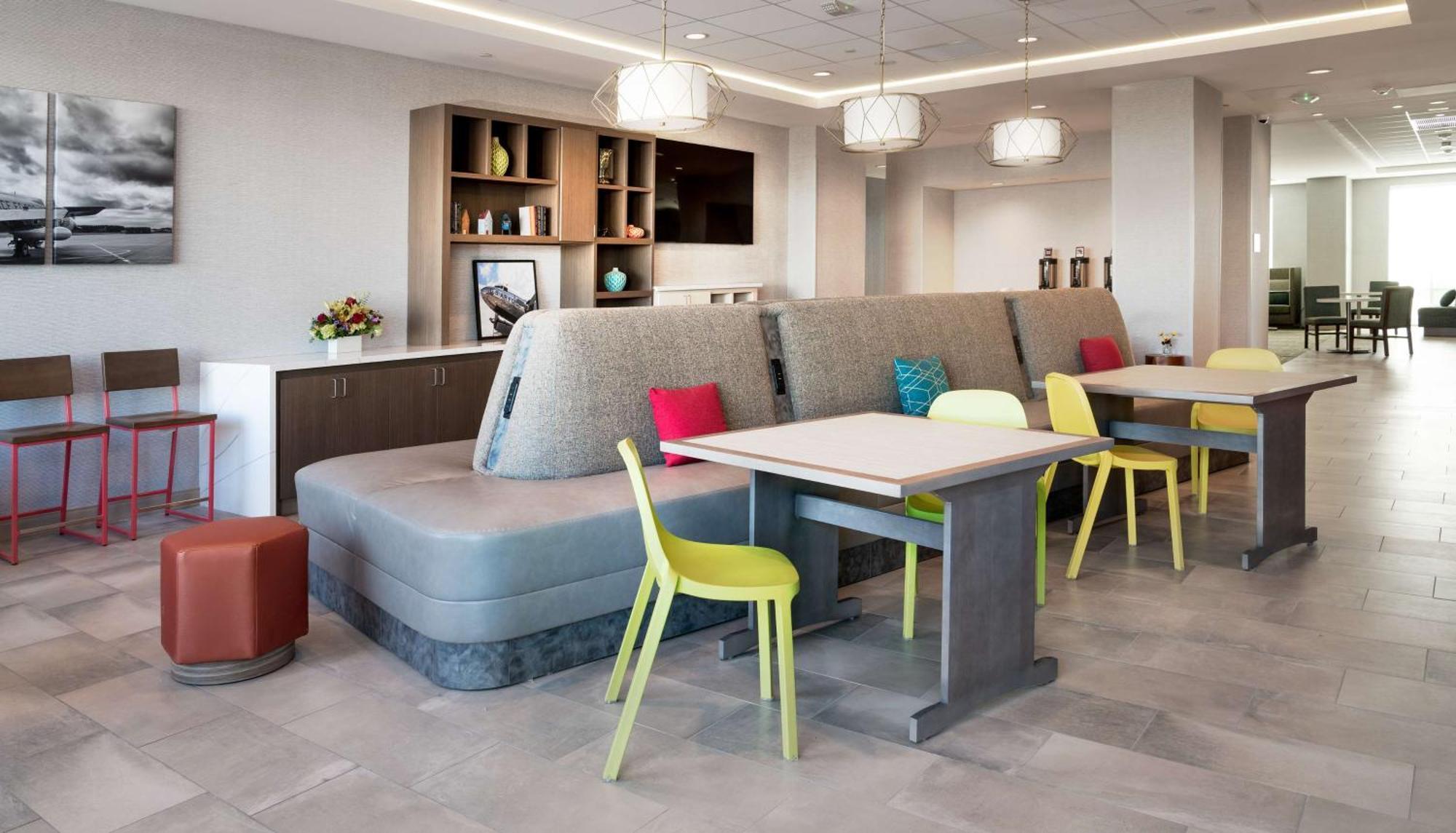 Home2 Suites By Hilton Riverside March Air Force Base, Ca מראה חיצוני תמונה